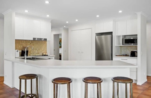 Yaroomba House | Yaroomba Home Close to Beach, Rainforest and Golf