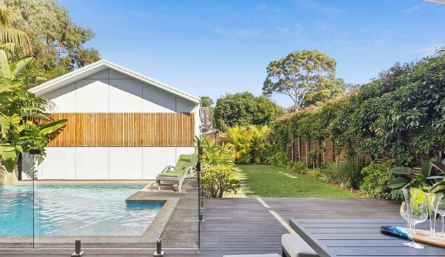 4 Bedroom Family Home With Pool - Freshwater