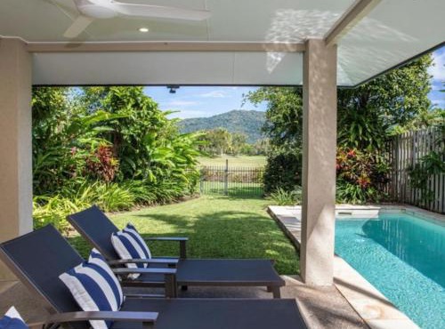 4 Thorntons West