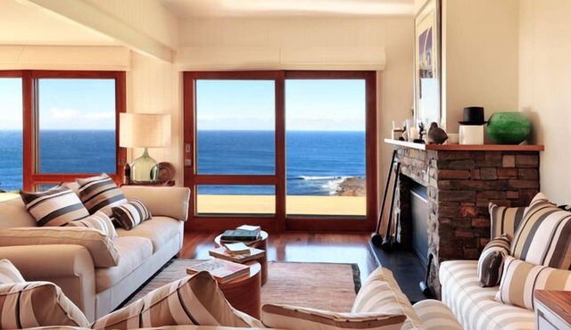 »40,000.00 Whales pass on "Humpback Highway " at Sea To Sky Farm on the Ocean