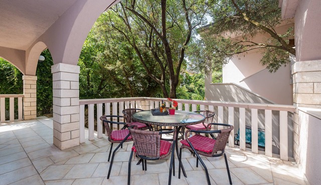 Apartment TeAna - Two Bedroom Apartment A5 in Grebastica