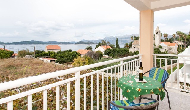 Apartments Ana Lopud - One-Bedroom Apartment with Balcony and Sea View - 3 (1 floor)