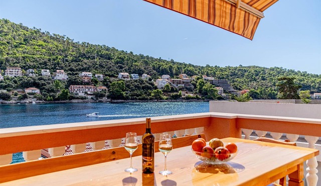 Apartments Vesna (10881-A3) - Brna - island Korcula