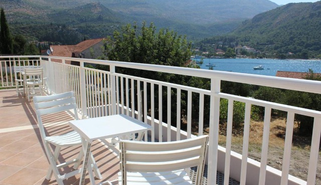 Apartments Villa Eva
