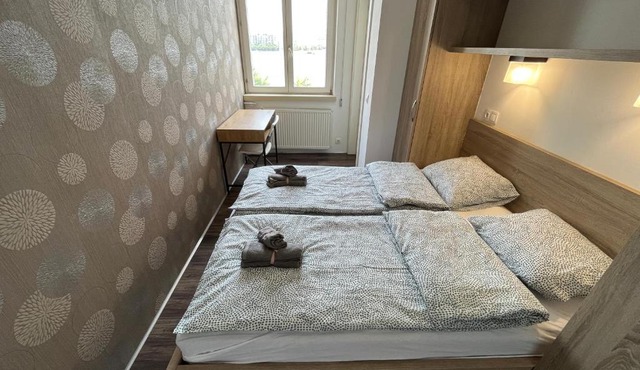B38 Apartment