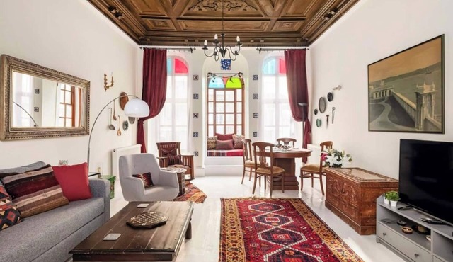 Beautiful authentic ottoman home in the heart of the old city in Beyoğlu