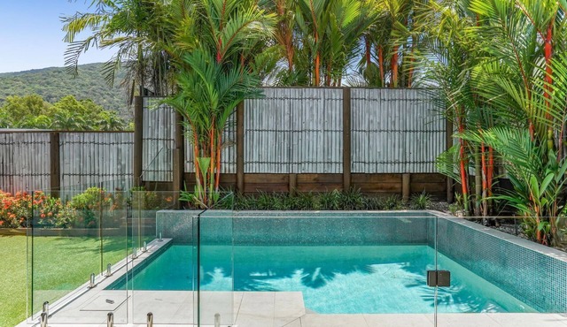 Belle Escapes Havenly Luxury Villa Palm Cove