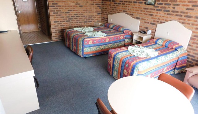 Big Trout Motel in Oberon