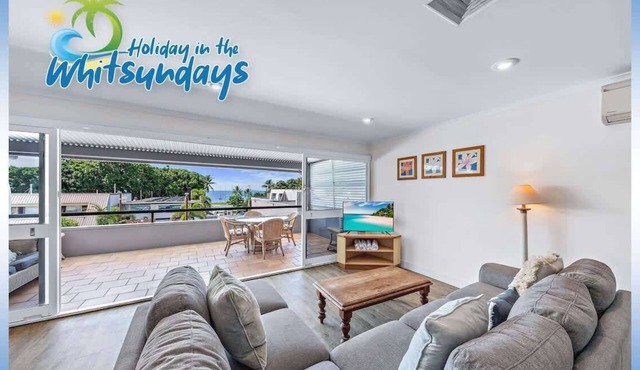 Blue Lagoon Airlie Beach