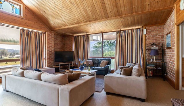 Bluebush Estate - The Chalet