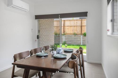 Brand New Convenient Family Home with Workspace