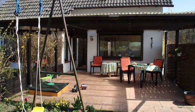 Charming vacation home in a stunning location right in the heart of Wingst in Wingst