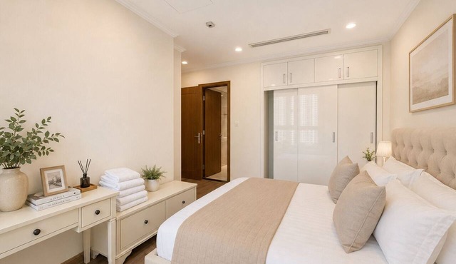 Charming 3-bedroom condo with AC in Thành phố Hồ Chí Minh