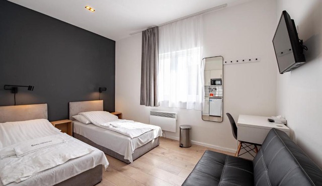 Chesscom Apartments