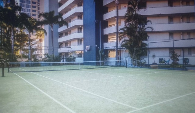 Christmas at the Gold Coast - 2 bedroom, 2 bathroom. Mariner Shores Resort