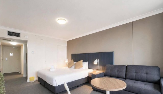 Comfortable Studio 3-min Walk to Chatswood Station