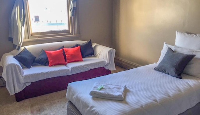 Commercial Hotel Motel Lithgow
