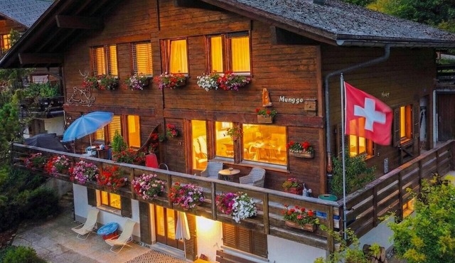 Concierge, Lake Thun/Alps Scenic Views by SwissHut