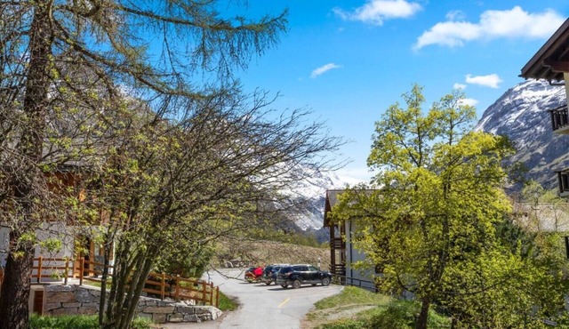 Convenient studio with view in the center of the resort