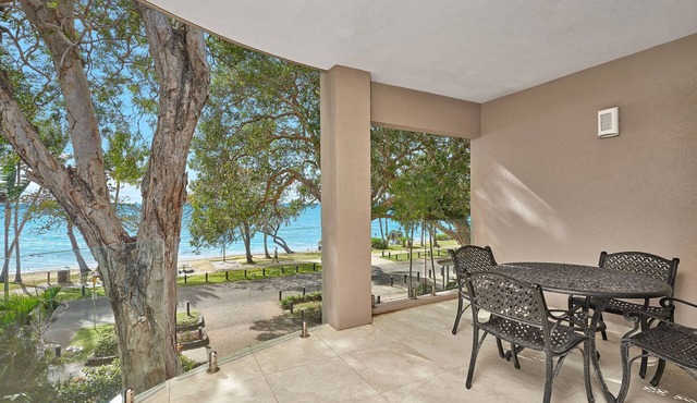 Coral Horizons Beachfront Apartment