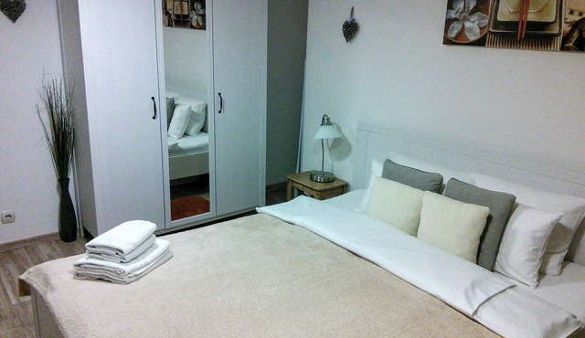Cosy 2 BR jewelry box near Nyugati Railway Station