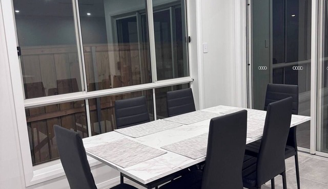 Cozy 4BedroomHouse Rental in Kellyville, Sydney