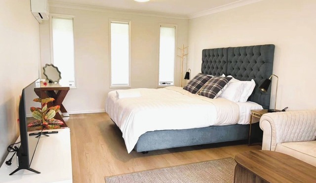 Cozy Leura Studio | Prime Location Getaway