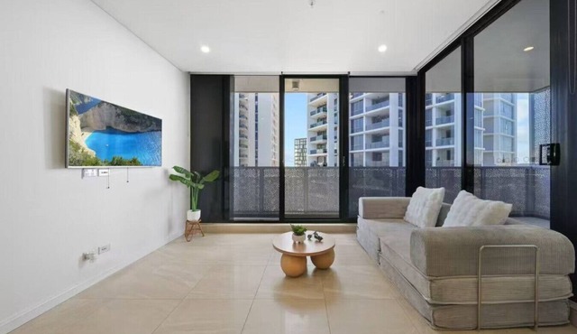Cozy Lidcombe Nook - Convenient Stay Near Sydney Olympic Park