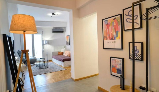 Debonair 1 bedroom premium haven in Athens