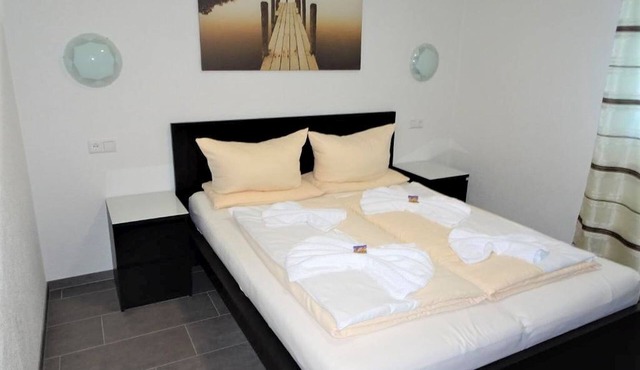 Deluxe Apartment, 86qm, Balkon, 2 Schlafzimmer, max. 8 Personen in Rust