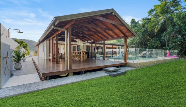 Driftwood Beachfront Luxury