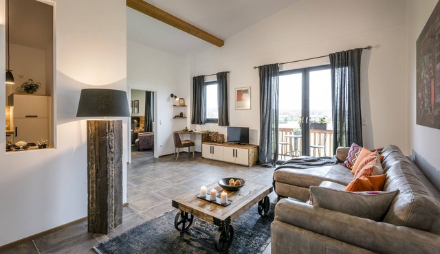 Fantastic "Sonntagshorn" vacation apartment on the Fasanenhöhe horse farm in Chieming