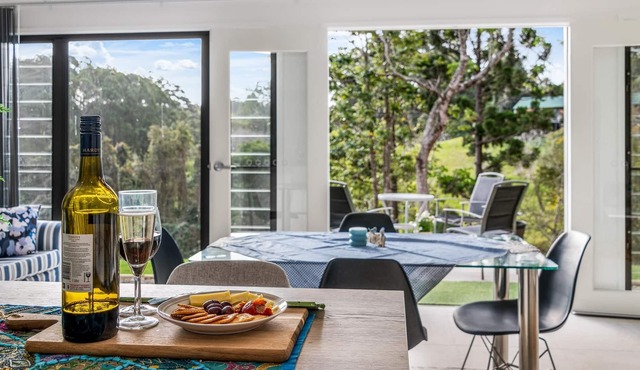 Gardenia Cottage - Stunning One Bedroom Accessible Cottage, Minutes from Montville Village