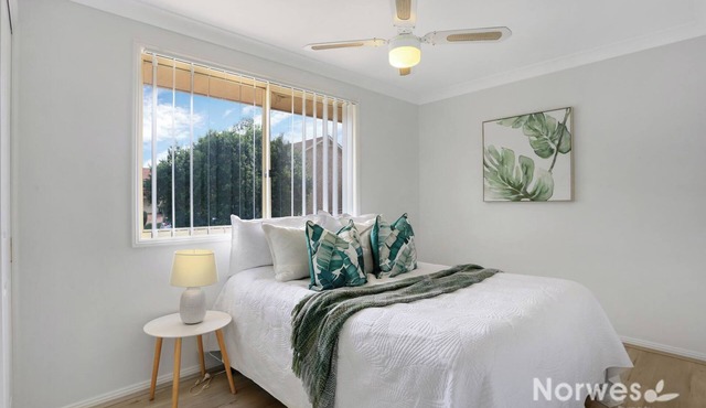 Glenmore Park Family Holiday Home Sleeps 10 Near Blue Mountains, Penrith
