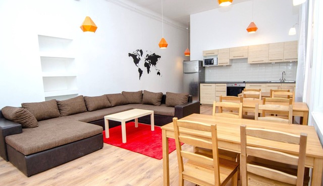 GoodMo Budapest Smart Rooms