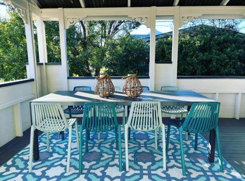 Gorgeous Arthouse Queenslander In Ipswich