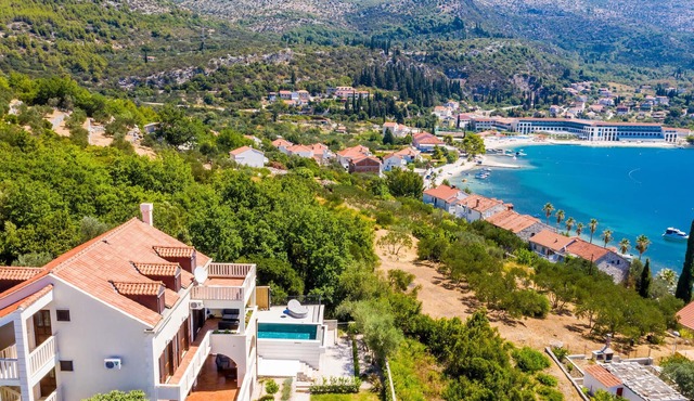 Gorgeous home in Slano