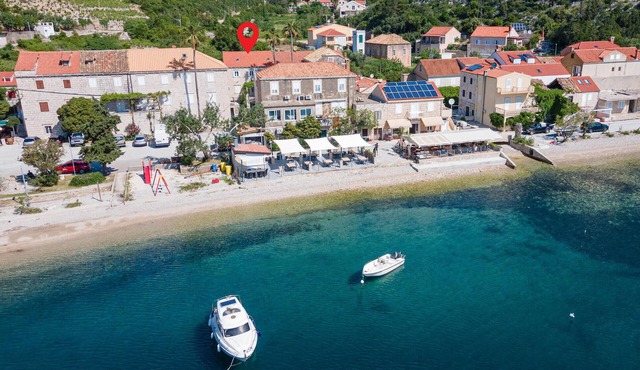 Gorgeous home in Trstenik with WiFi
