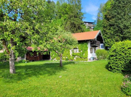 Haus Sonnengarten nähe Salzburg mit 2 Bäder in Siegsdorf
