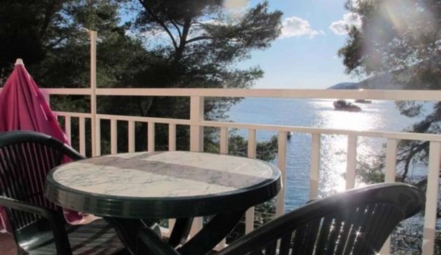 Holiday apartment just 20 m from the beach