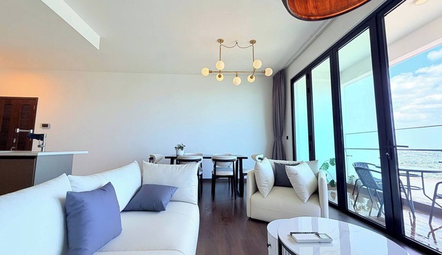 Homie's Apartment in D'Edge Thao Dien