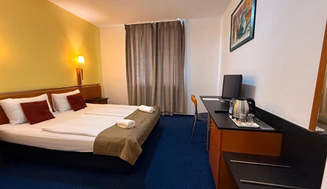 Hotel Veritas