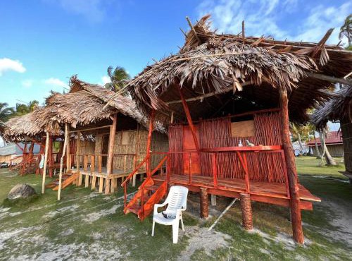 Isla pelicano casa de papel cabaña privada baño compartido