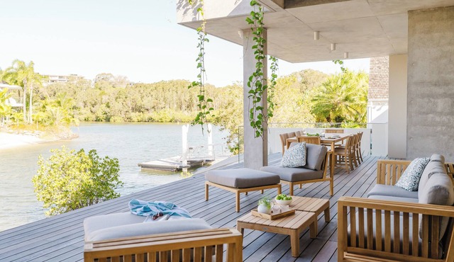 Jila by Salty Stays - Noosa luxury waterfront, brand new, beautifully furnished.