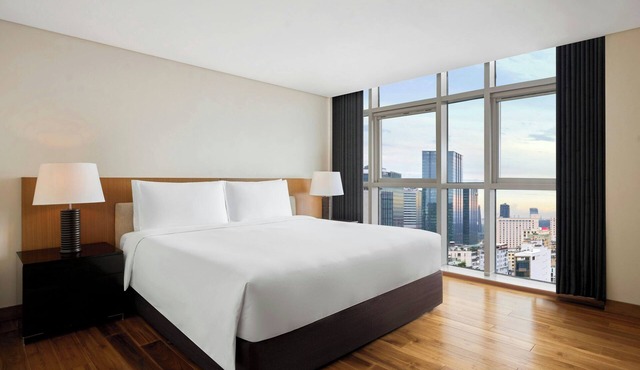 JW Marriott Hotel & Suites Saigon, The Apartments
