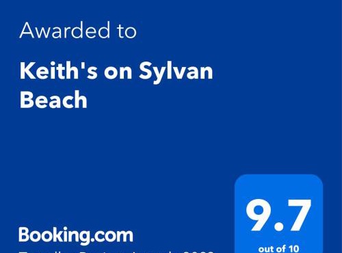 Keith's on Sylvan Beach, 1 of the 3 most popular units on Bribie