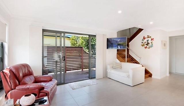 Koonah Townhouse