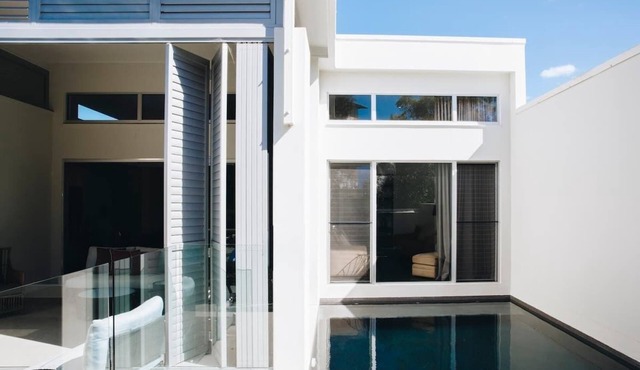 Lifestyle and Location on The Island at Kawana