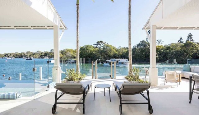 Luxurious Riverfront Retreat