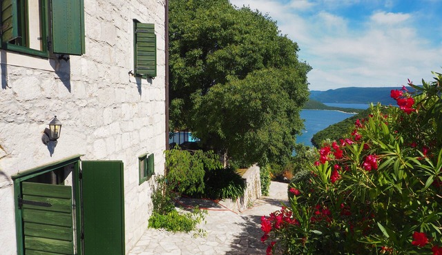 Luxury Stone Villa Near Dubrovnik
